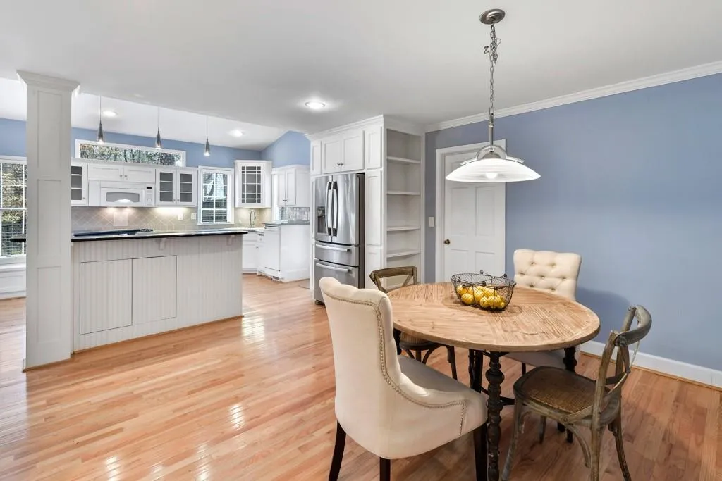 590 Spindlewick Drive, Sandy Springs, Georgia 30350, 4 Bedrooms Bedrooms, ,4 BathroomsBathrooms,Residential,Sold,590 Spindlewick Drive,6985482