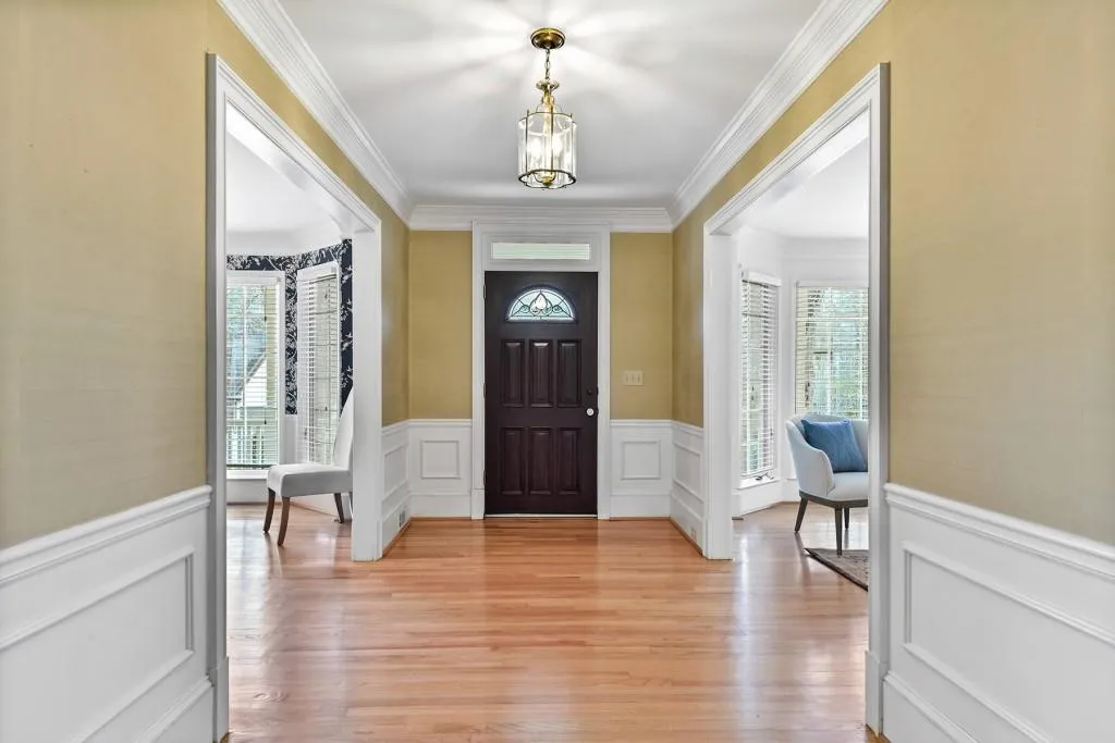 590 Spindlewick Drive, Sandy Springs, Georgia 30350, 4 Bedrooms Bedrooms, ,4 BathroomsBathrooms,Residential,Sold,590 Spindlewick Drive,6985482