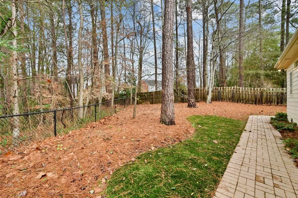 590 Spindlewick Drive, Sandy Springs, Georgia 30350, 4 Bedrooms Bedrooms, ,4 BathroomsBathrooms,Residential,Sold,590 Spindlewick Drive,6985482