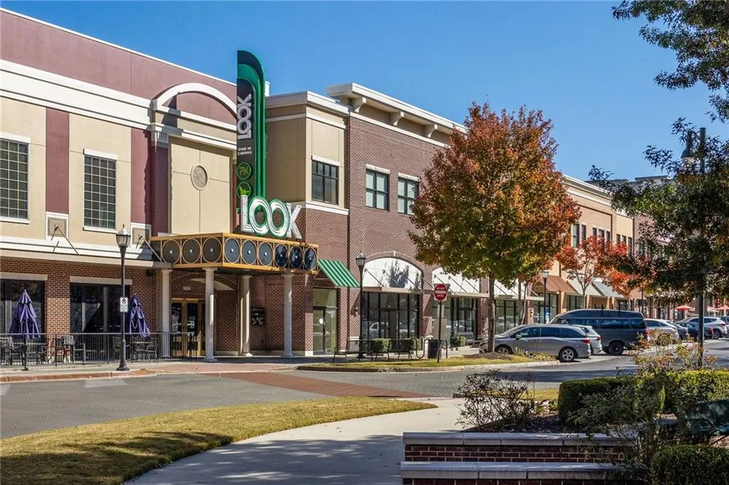 2941 Caldwell Road Ne Unit A4, Brookhaven, Georgia 30319, 2 Bedrooms Bedrooms, ,1 BathroomBathrooms,Residential,For Sale,2941 Caldwell Road Ne Unit A4,7682351