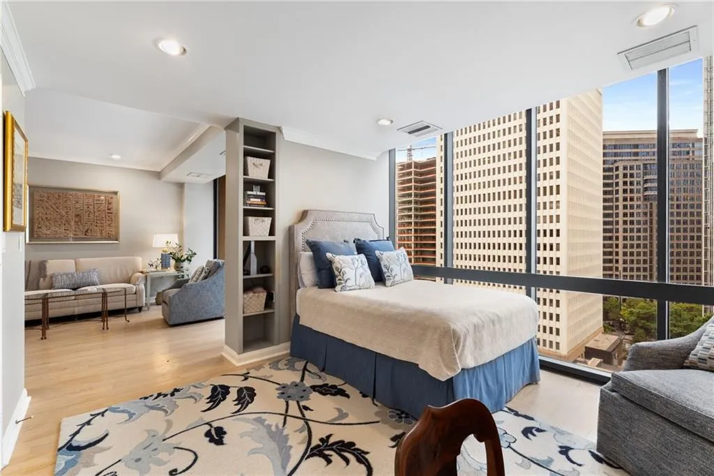 145 15th Street Ne Unit 1430, Atlanta, Georgia 30309, 1 Bedroom Bedrooms, ,1 BathroomBathrooms,Residential,For Sale,145 15th Street Ne Unit 1430,7598302
