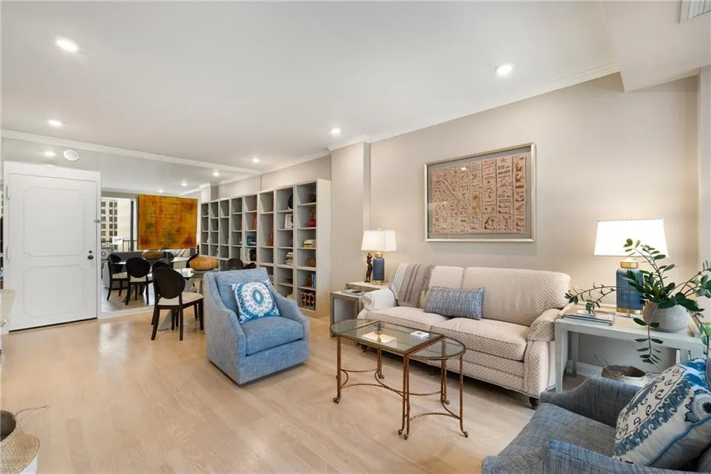 145 15th Street Ne Unit 1430, Atlanta, Georgia 30309, 1 Bedroom Bedrooms, ,1 BathroomBathrooms,Residential,For Sale,145 15th Street Ne Unit 1430,7598302