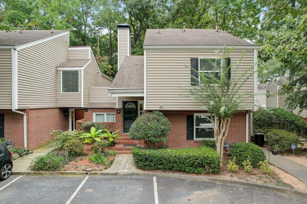 55 Dunwoody Springs Drive, Sandy Springs, Georgia 30328, 2 Bedrooms Bedrooms, ,2 BathroomsBathrooms,Residential,Sold,55 Dunwoody Springs Drive,7288774