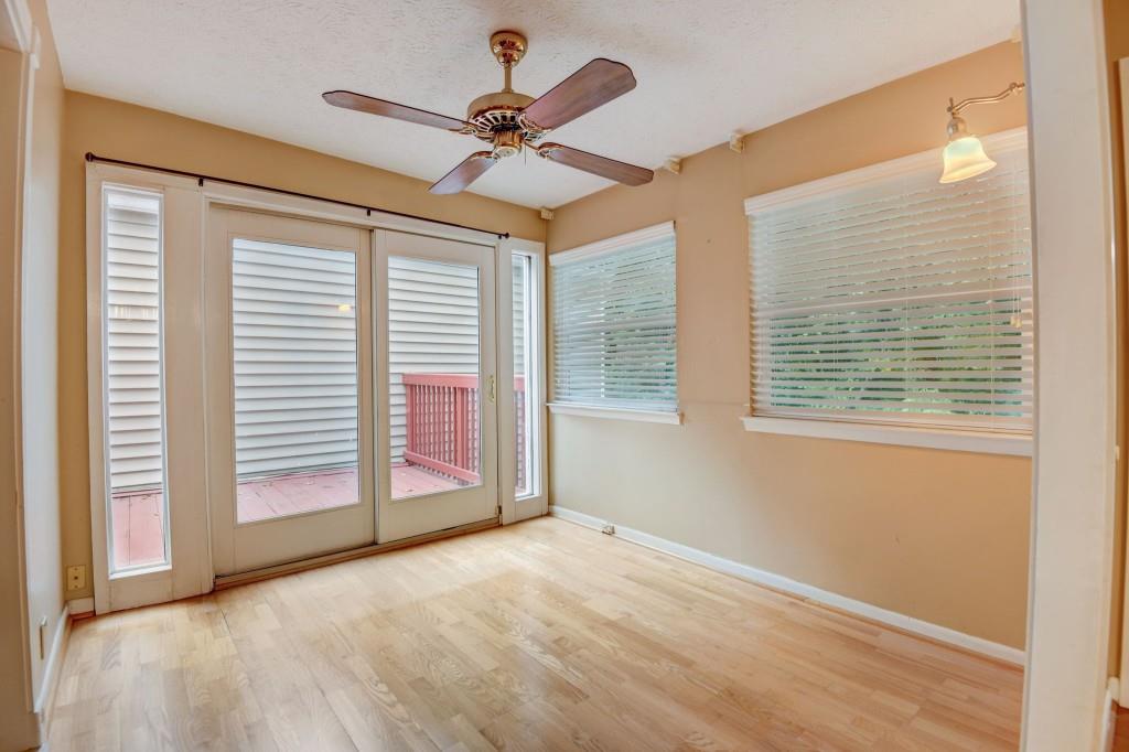 55 Dunwoody Springs Drive, Sandy Springs, Georgia 30328, 2 Bedrooms Bedrooms, ,2 BathroomsBathrooms,Residential,Sold,55 Dunwoody Springs Drive,7288774