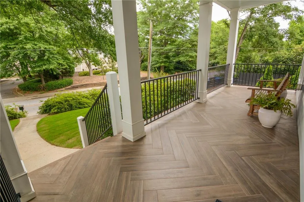 1764 Defoor Avenue Nw, Atlanta, Georgia 30318, 4 Bedrooms Bedrooms, ,3 BathroomsBathrooms,Residential,For Sale,1764 Defoor Avenue Nw,7585339