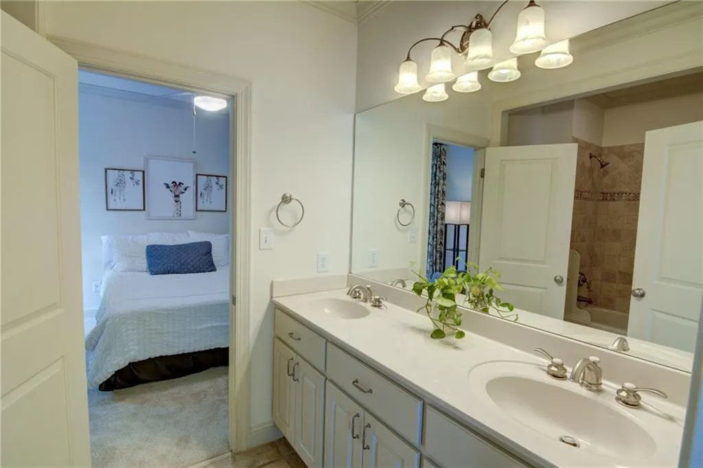 1764 Defoor Avenue Nw, Atlanta, Georgia 30318, 4 Bedrooms Bedrooms, ,3 BathroomsBathrooms,Residential,For Sale,1764 Defoor Avenue Nw,7585339