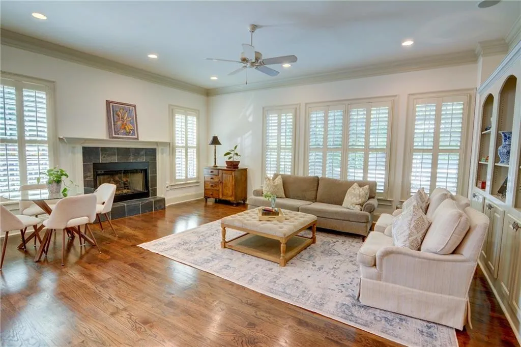 1764 Defoor Avenue Nw, Atlanta, Georgia 30318, 4 Bedrooms Bedrooms, ,3 BathroomsBathrooms,Residential,For Sale,1764 Defoor Avenue Nw,7585339