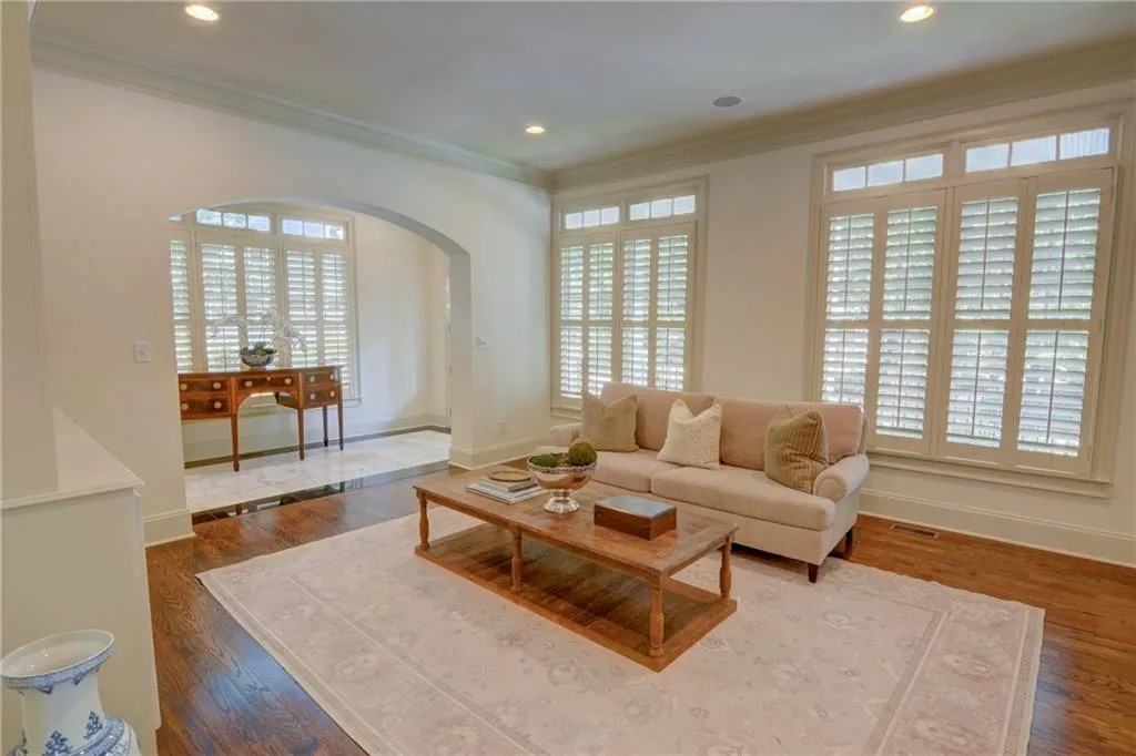 1764 Defoor Avenue Nw, Atlanta, Georgia 30318, 4 Bedrooms Bedrooms, ,3 BathroomsBathrooms,Residential,For Sale,1764 Defoor Avenue Nw,7585339