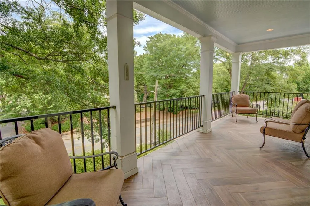 1764 Defoor Avenue Nw, Atlanta, Georgia 30318, 4 Bedrooms Bedrooms, ,3 BathroomsBathrooms,Residential,For Sale,1764 Defoor Avenue Nw,7585339