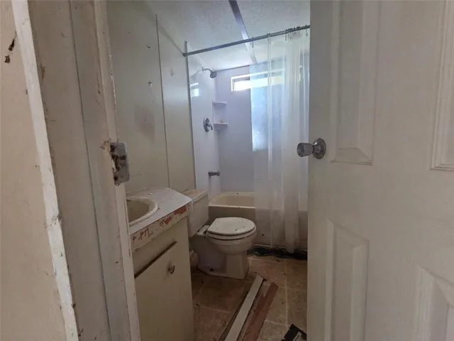1170