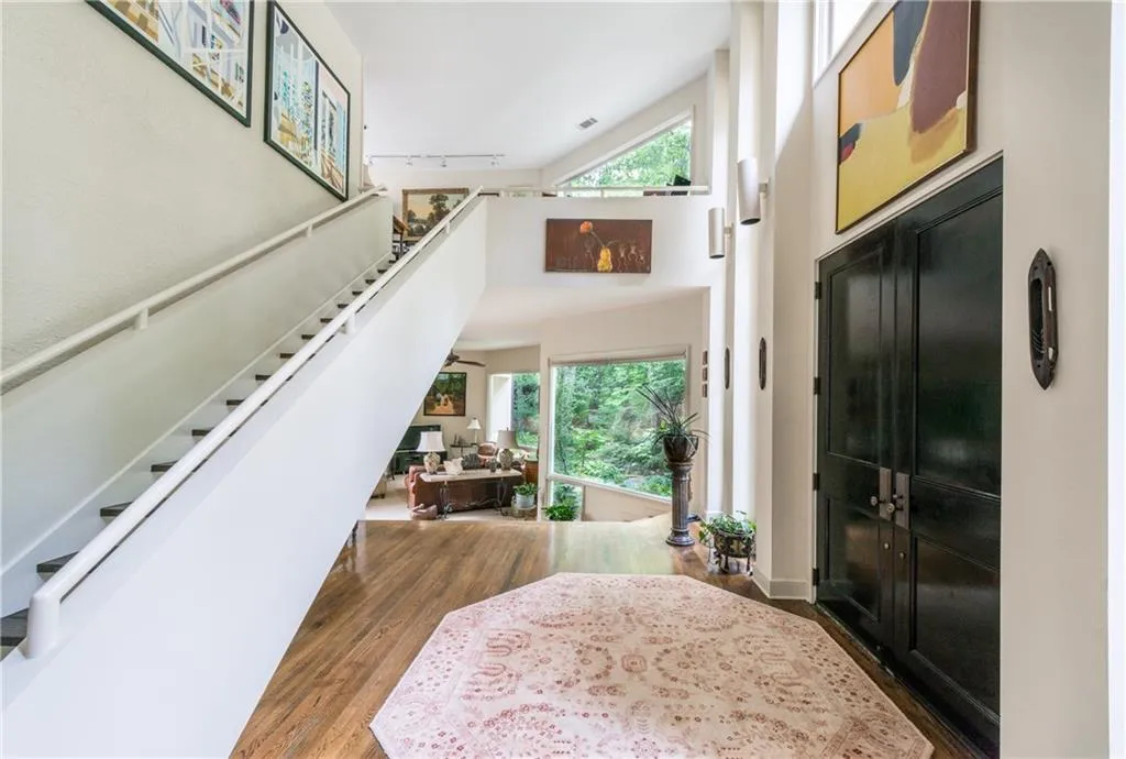 5 W Wesley Ridge Nw, Atlanta, Georgia 30327, 4 Bedrooms Bedrooms, ,3 BathroomsBathrooms,Residential,Sold,5 W Wesley Ridge Nw,5634231