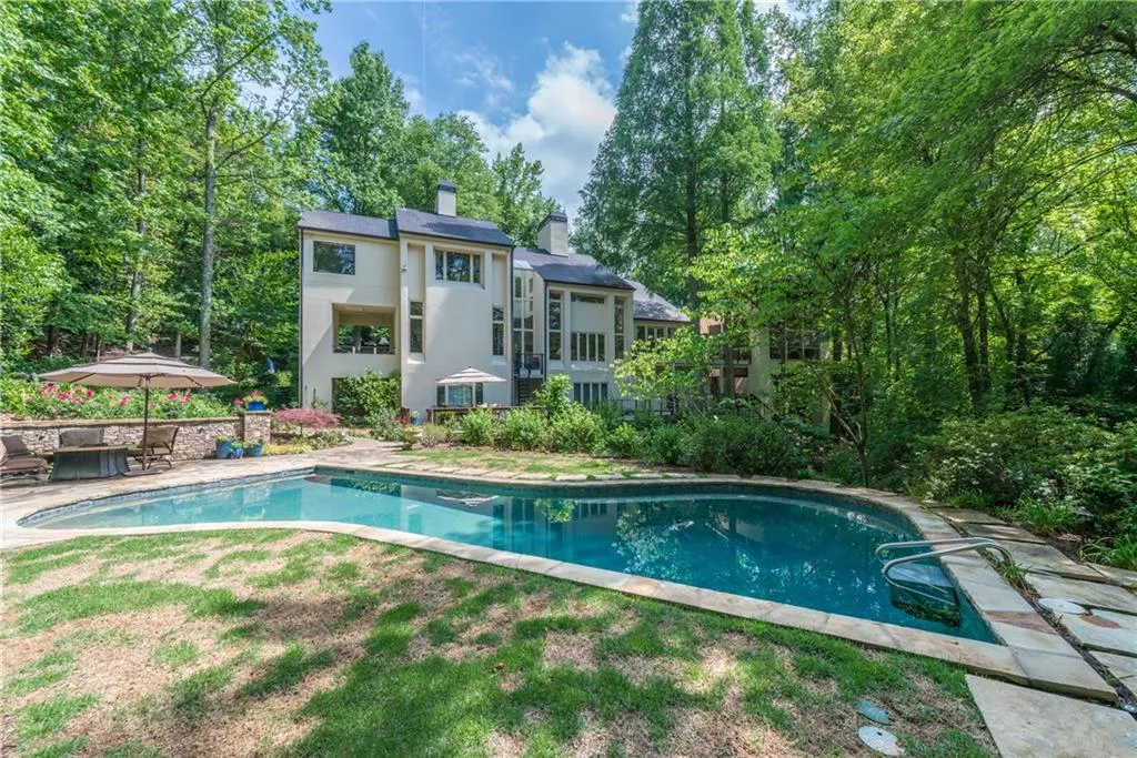 5 W Wesley Ridge Nw, Atlanta, Georgia 30327, 4 Bedrooms Bedrooms, ,3 BathroomsBathrooms,Residential,Sold,5 W Wesley Ridge Nw,5634231