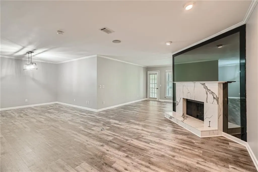 807 Abingdon Way Ne, Atlanta, Georgia 30328, 2 Bedrooms Bedrooms, ,2 BathroomsBathrooms,Residential,Sold,807 Abingdon Way Ne,7249640