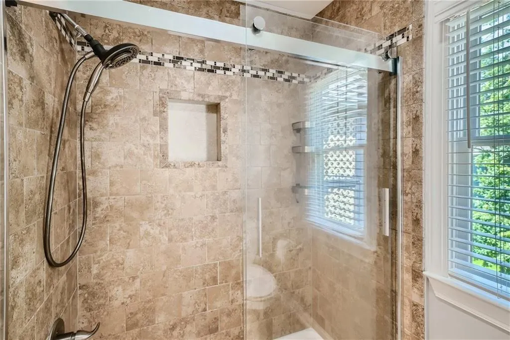 807 Abingdon Way Ne, Atlanta, Georgia 30328, 2 Bedrooms Bedrooms, ,2 BathroomsBathrooms,Residential,Sold,807 Abingdon Way Ne,7249640