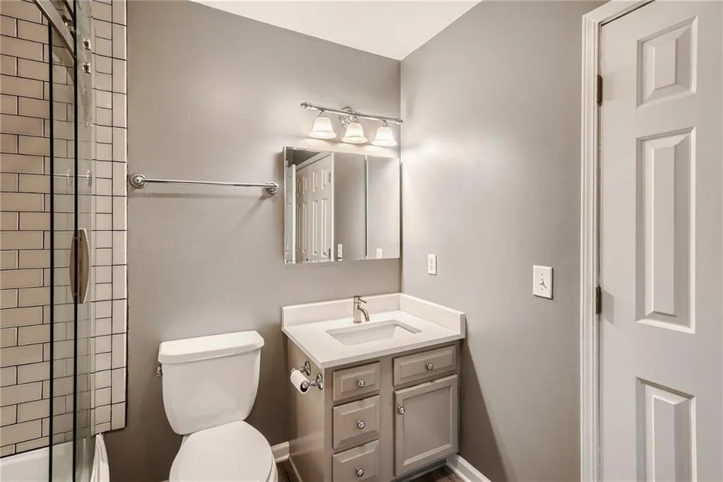 807 Abingdon Way Ne, Atlanta, Georgia 30328, 2 Bedrooms Bedrooms, ,2 BathroomsBathrooms,Residential,Sold,807 Abingdon Way Ne,7249640