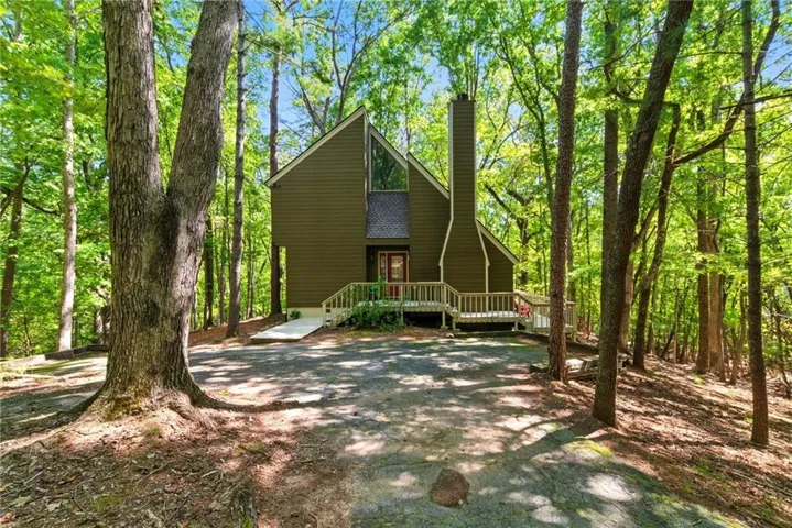 118 Soaring Hawk Circle, Big Canoe, Georgia 30143