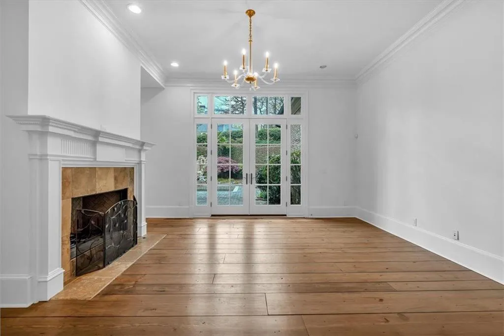 115 Mount Paran Ridge, Atlanta, Georgia 30327, 6 Bedrooms Bedrooms, ,6 BathroomsBathrooms,Residential,For Sale,115 Mount Paran Ridge,7555003
