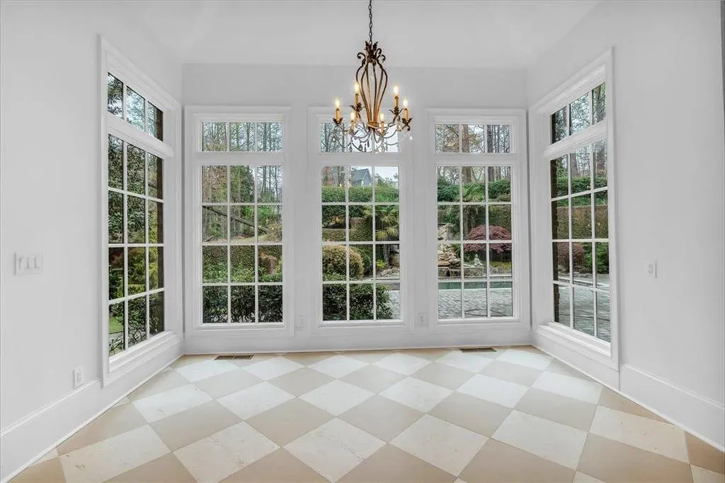 115 Mount Paran Ridge, Atlanta, Georgia 30327, 6 Bedrooms Bedrooms, ,6 BathroomsBathrooms,Residential,For Sale,115 Mount Paran Ridge,7555003