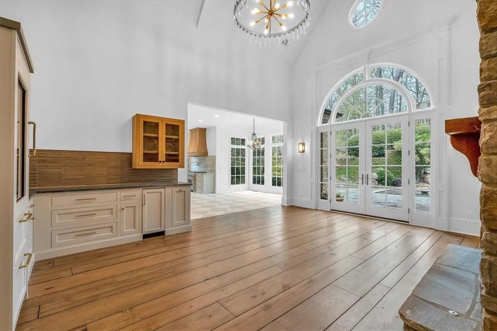 115 Mount Paran Ridge, Atlanta, Georgia 30327, 6 Bedrooms Bedrooms, ,6 BathroomsBathrooms,Residential,For Sale,115 Mount Paran Ridge,7555003
