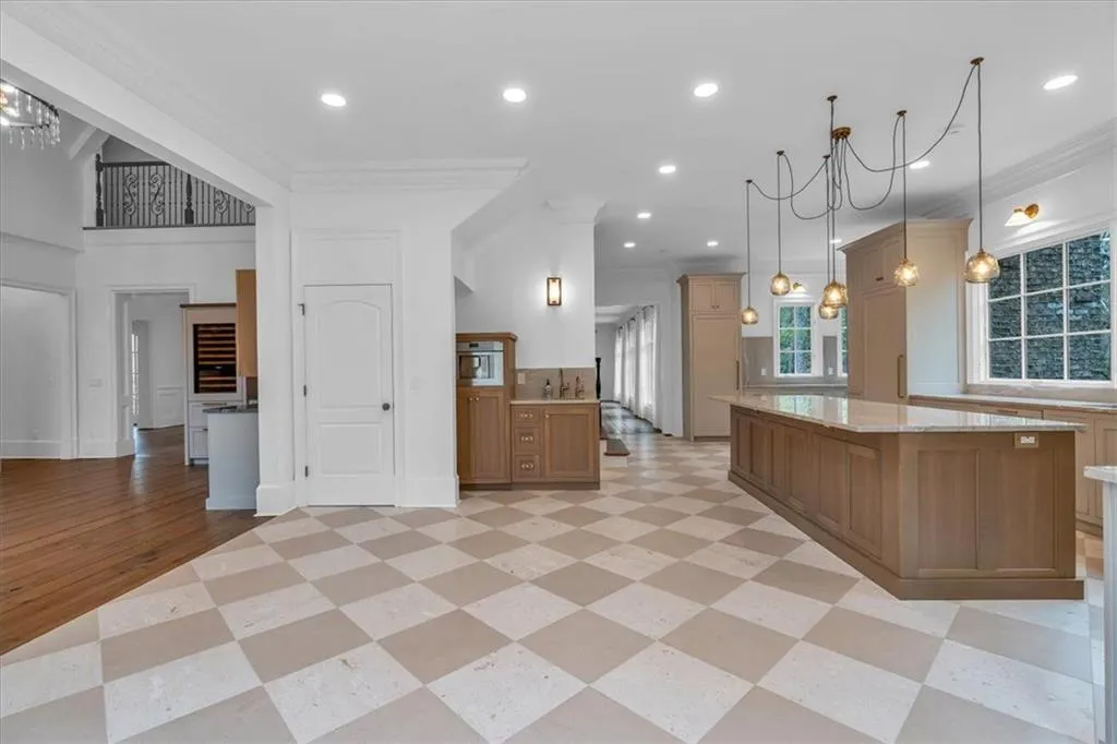 115 Mount Paran Ridge, Atlanta, Georgia 30327, 6 Bedrooms Bedrooms, ,6 BathroomsBathrooms,Residential,For Sale,115 Mount Paran Ridge,7555003