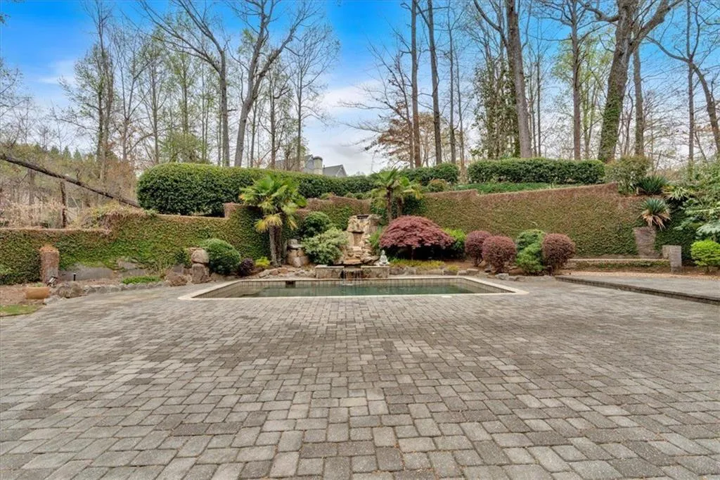 115 Mount Paran Ridge, Atlanta, Georgia 30327, 6 Bedrooms Bedrooms, ,6 BathroomsBathrooms,Residential,For Sale,115 Mount Paran Ridge,7555003