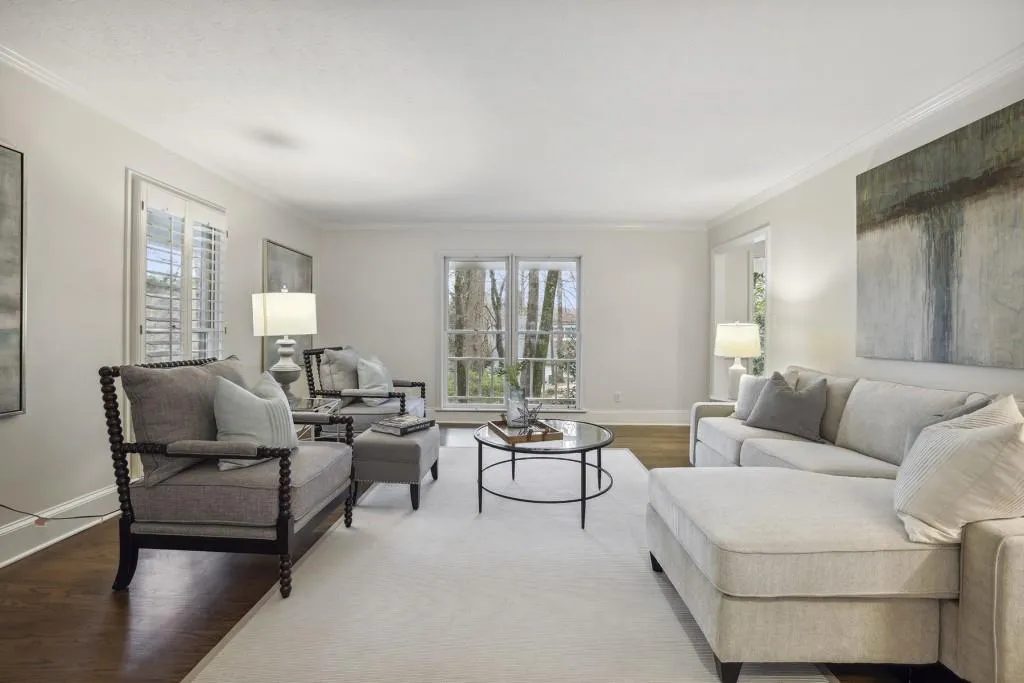 110 Seville Chase, Sandy Springs, Georgia 30328, 3 Bedrooms Bedrooms, ,2 BathroomsBathrooms,Residential,Sold,110 Seville Chase,7177798