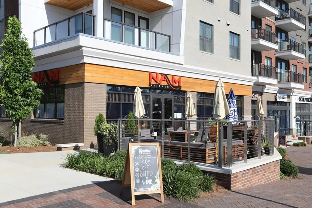 110 Seville Chase, Sandy Springs, Georgia 30328, 3 Bedrooms Bedrooms, ,2 BathroomsBathrooms,Residential,Sold,110 Seville Chase,7177798