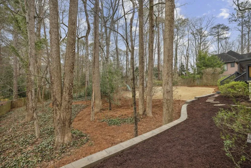 110 Seville Chase, Sandy Springs, Georgia 30328, 3 Bedrooms Bedrooms, ,2 BathroomsBathrooms,Residential,Sold,110 Seville Chase,7177798