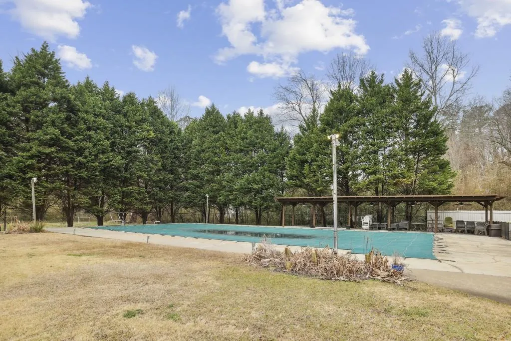 110 Seville Chase, Sandy Springs, Georgia 30328, 3 Bedrooms Bedrooms, ,2 BathroomsBathrooms,Residential,Sold,110 Seville Chase,7177798