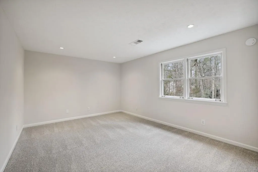 110 Seville Chase, Sandy Springs, Georgia 30328, 3 Bedrooms Bedrooms, ,2 BathroomsBathrooms,Residential,Sold,110 Seville Chase,7177798