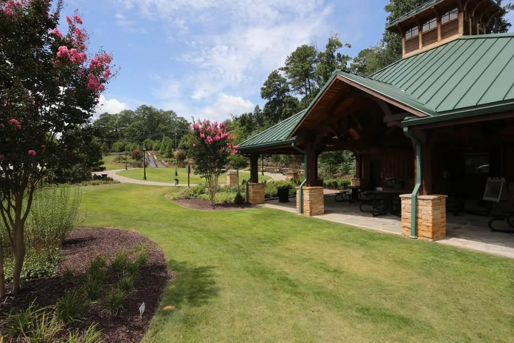 110 Seville Chase, Sandy Springs, Georgia 30328, 3 Bedrooms Bedrooms, ,2 BathroomsBathrooms,Residential,Sold,110 Seville Chase,7177798