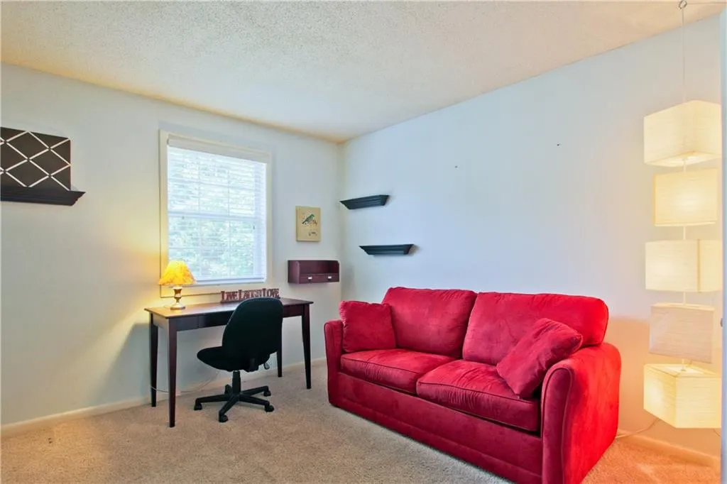 6900 Roswell Road Unit H1, Atlanta, Georgia 30328, 3 Bedrooms Bedrooms, ,2 BathroomsBathrooms,Residential,Sold,6900 Roswell Road Unit H1,5875305