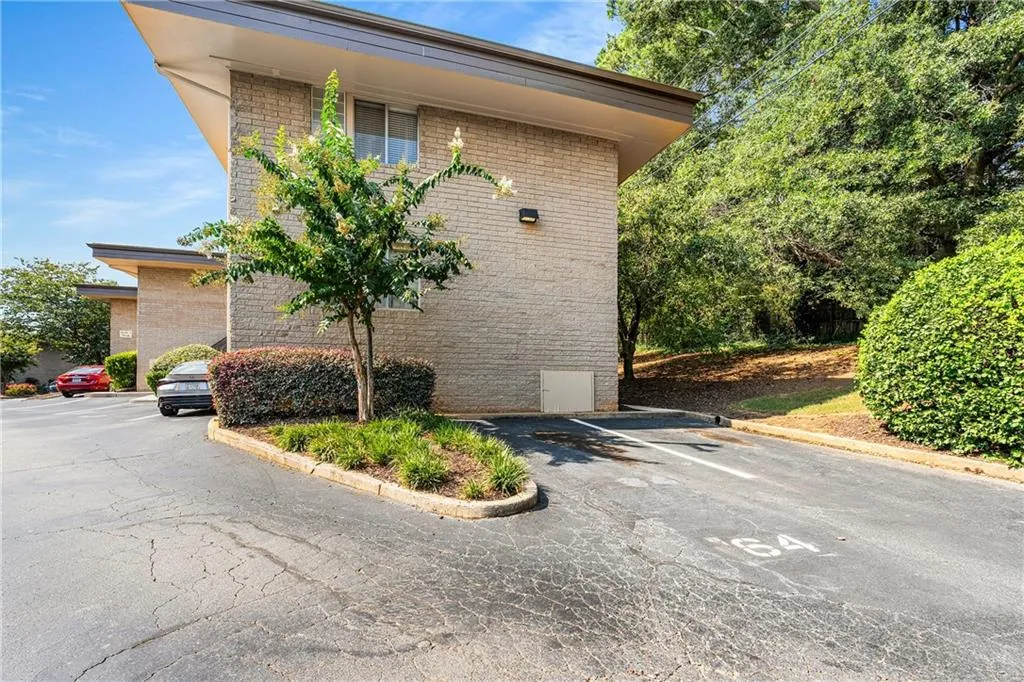 346 Carpenter Drive Unit 64, Sandy Springs, Georgia 30328, 2 Bedrooms Bedrooms, ,2 BathroomsBathrooms,Residential,For Sale,346 Carpenter Drive Unit 64,7646304
