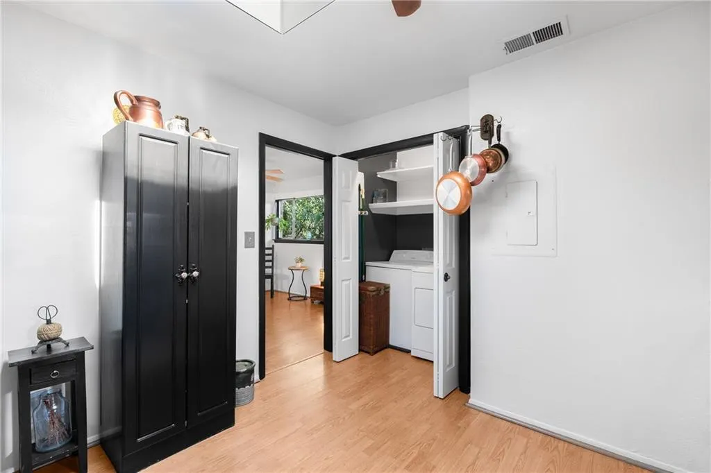 346 Carpenter Drive Unit 64, Sandy Springs, Georgia 30328, 2 Bedrooms Bedrooms, ,2 BathroomsBathrooms,Residential,For Sale,346 Carpenter Drive Unit 64,7646304