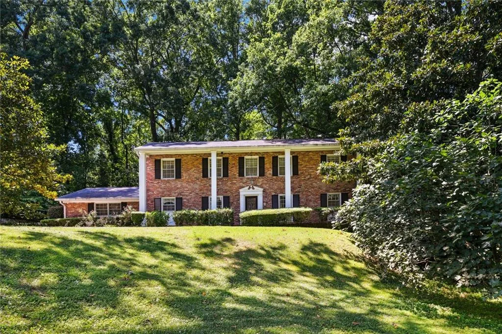5598 Sherrell Drive, Atlanta, Georgia 30342, 4 Bedrooms Bedrooms, ,2 BathroomsBathrooms,Residential,Sold,5598 Sherrell Drive,7443811