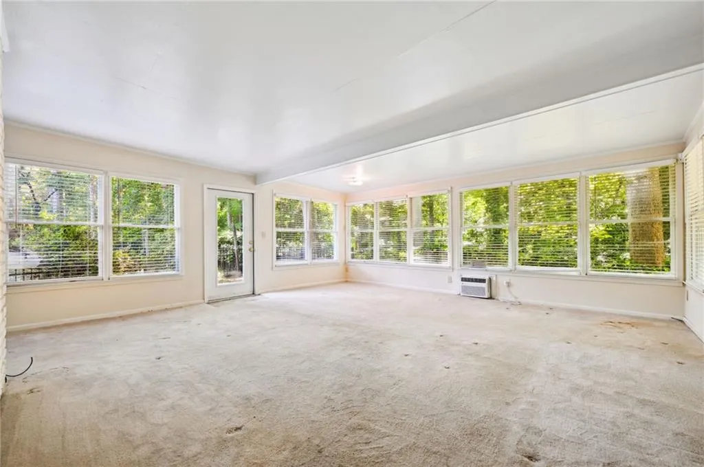 5598 Sherrell Drive, Atlanta, Georgia 30342, 4 Bedrooms Bedrooms, ,2 BathroomsBathrooms,Residential,Sold,5598 Sherrell Drive,7443811