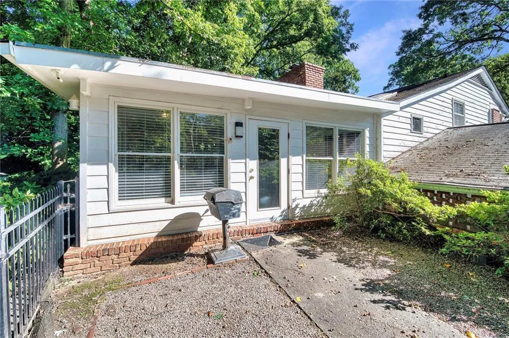 5598 Sherrell Drive, Atlanta, Georgia 30342, 4 Bedrooms Bedrooms, ,2 BathroomsBathrooms,Residential,Sold,5598 Sherrell Drive,7443811