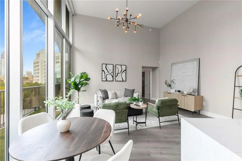 1080 Peachtree Street Ne Unit 709, Atlanta, Georgia 30309, 3 Bedrooms Bedrooms, 0 ,3 BathroomsBathrooms,Residential,Sold,1080 Peachtree Street Ne Unit 709,7656411