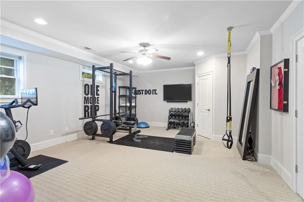32 Pine Lake Drive, Atlanta, Georgia 30327, 6 Bedrooms Bedrooms, ,5 BathroomsBathrooms,Residential,Sold,32 Pine Lake Drive,7009245