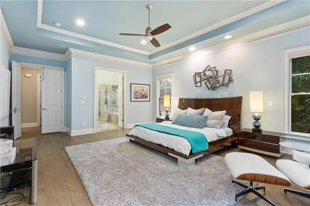 32 Pine Lake Drive, Atlanta, Georgia 30327, 6 Bedrooms Bedrooms, ,5 BathroomsBathrooms,Residential,Sold,32 Pine Lake Drive,7009245