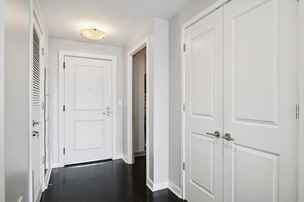 Georgia 30326, ,2 BathroomsBathrooms,Residential,For Sale,7665069