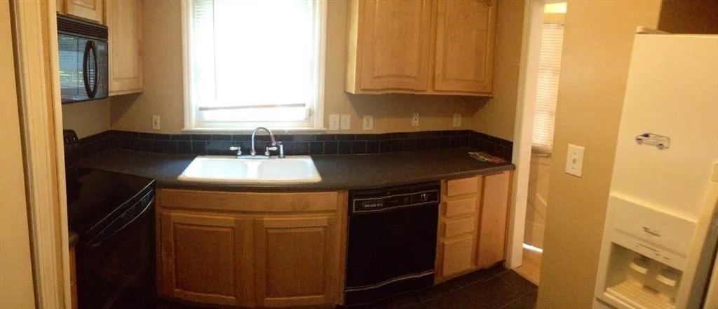 6700 Roswell Road Unit 30a, Atlanta, Georgia 30328, 2 Bedrooms Bedrooms, ,1 BathroomBathrooms,Residential,Sold,6700 Roswell Road Unit 30a,5605579