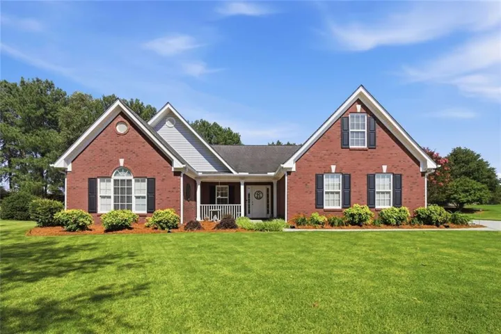 1408 Hidden Cove, Loganville, Georgia 30052