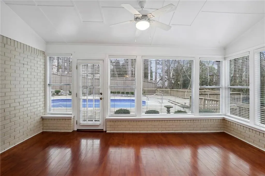 395 Spindle Court, Sandy Springs, Georgia 30350, 5 Bedrooms Bedrooms, ,4 BathroomsBathrooms,Residential,Sold,395 Spindle Court,7182831
