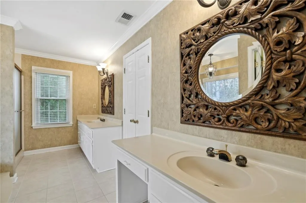 395 Spindle Court, Sandy Springs, Georgia 30350, 5 Bedrooms Bedrooms, ,4 BathroomsBathrooms,Residential,Sold,395 Spindle Court,7182831