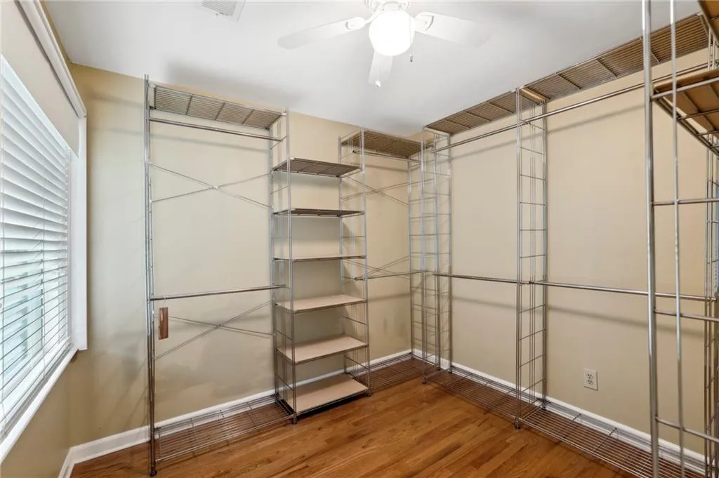 395 Spindle Court, Sandy Springs, Georgia 30350, 5 Bedrooms Bedrooms, ,4 BathroomsBathrooms,Residential,Sold,395 Spindle Court,7182831