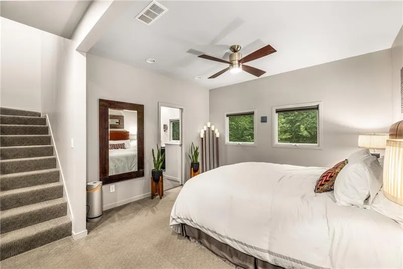 2453 Field Way Ne, Brookhaven, Georgia 30319, 2 Bedrooms Bedrooms, ,2 BathroomsBathrooms,Residential,For Sale,2453 Field Way Ne,7632682