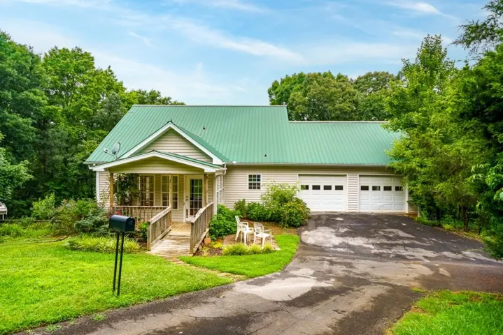 176 Big Oak Tree Road Nw, Adairsville, Georgia 30103