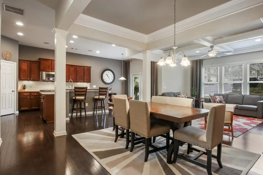 106 Wellington Trace, Atlanta, Georgia 30328, 3 Bedrooms Bedrooms, ,3 BathroomsBathrooms,Residential,Sold,106 Wellington Trace,5991317 106 Wellington Trace, Atlanta, Georgia 30328, 3 Bedrooms Bedrooms, ,3 BathroomsBathrooms,Residential,Sold,106 Wellington Trace,5991317