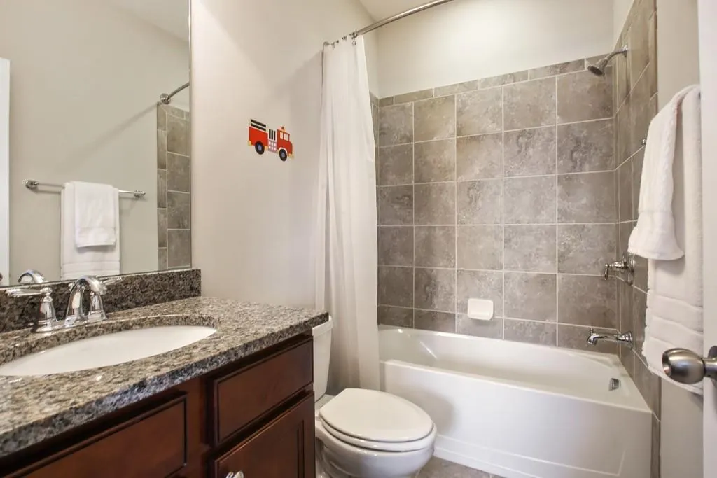 106 Wellington Trace, Atlanta, Georgia 30328, 3 Bedrooms Bedrooms, ,3 BathroomsBathrooms,Residential,Sold,106 Wellington Trace,5991317 106 Wellington Trace, Atlanta, Georgia 30328, 3 Bedrooms Bedrooms, ,3 BathroomsBathrooms,Residential,Sold,106 Wellington Trace,5991317